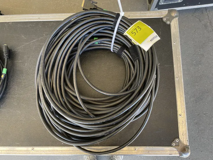 DVI Kabel Maße: 3x15m